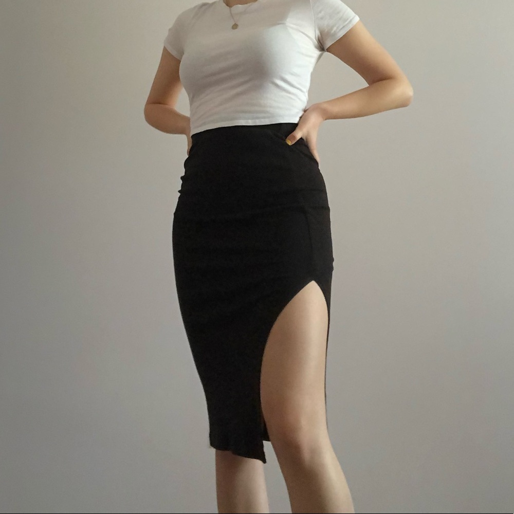 Black midi skirt with slit